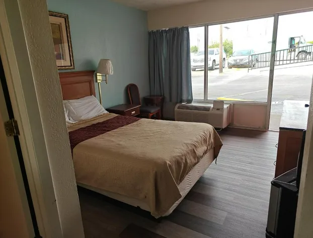 Countryside Inn hotel detail image 3