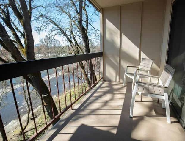 Riverside Inn hotel detail image 2