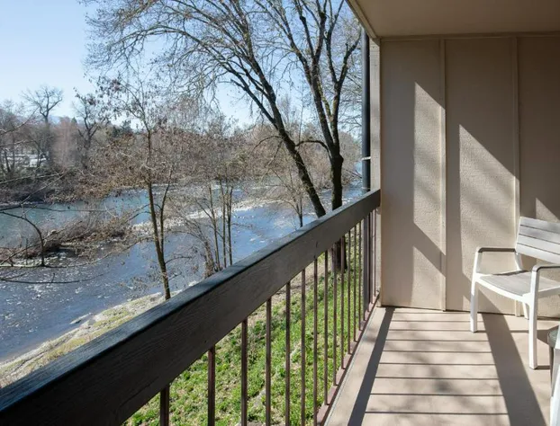 Riverside Inn hotel detail image 3