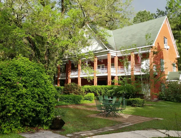 Woodridge Bed & Breakfast of Louisiana hotel detail image 1