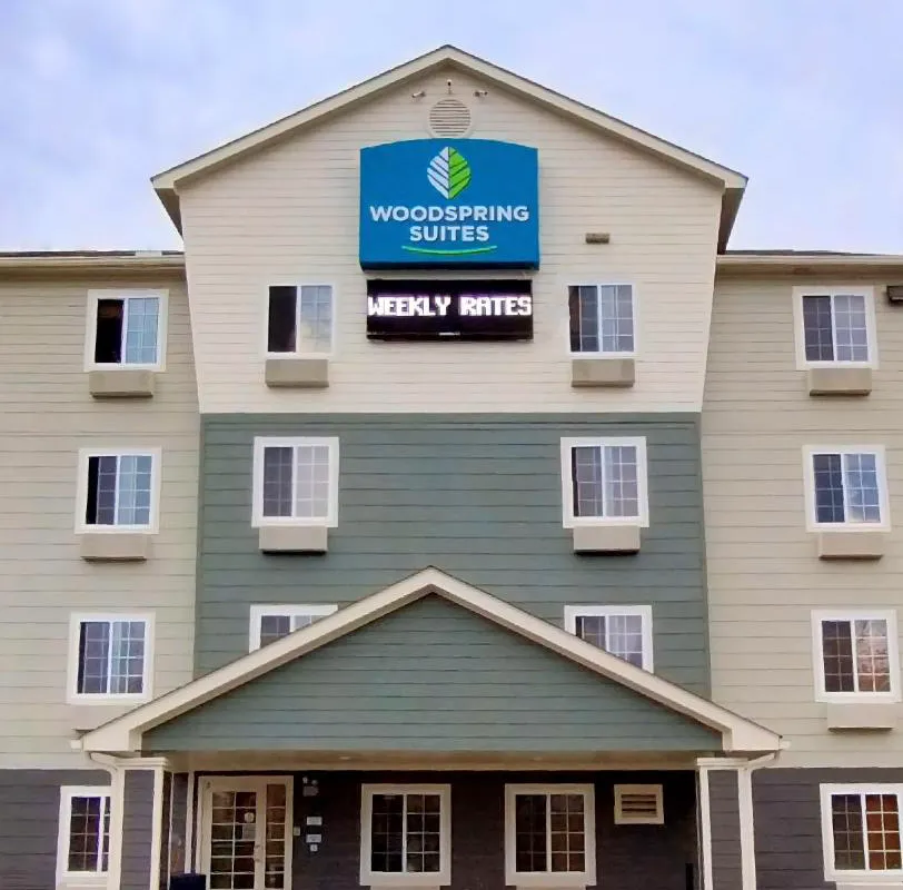 WoodSpring Suites Asheville - Biltmore West hotel hero