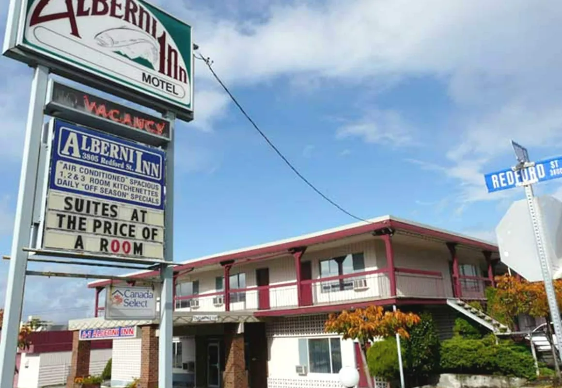 Alberni Inn hotel hero