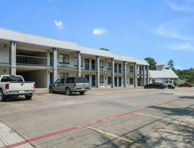 Motel 6 Kilgore, TX hotel detail image 1