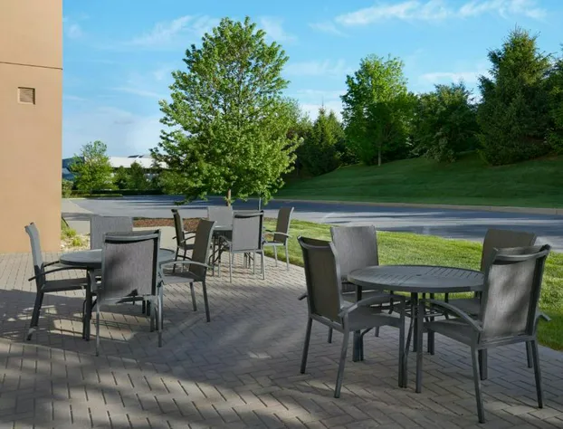 Fairfield Inn & Suites Reading Wyomissing hotel detail image 2