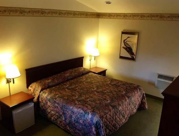 Humboldt Redwoods Inn hotel detail image 4