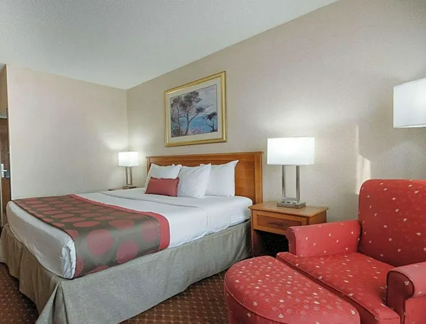 Rodeway Inn Indianapolis I-70 hotel detail image 4