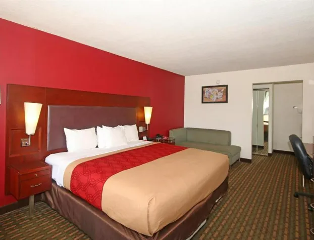 Americas Best Value Inn Pilot Mountain hotel detail image 4