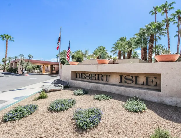 Desert Isle of Palm Springs hotel detail image 2