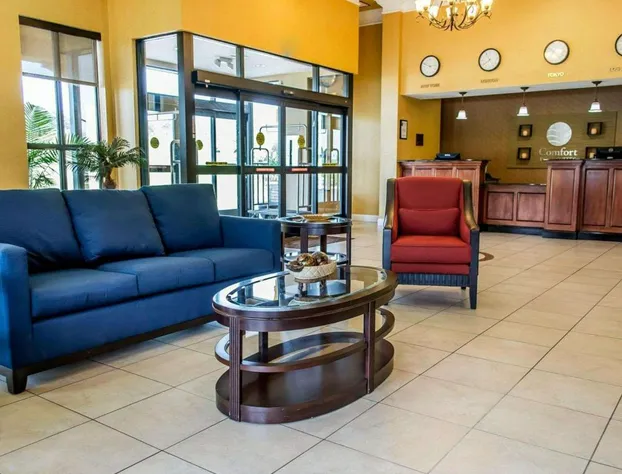 Comfort Inn & Suites Franklin East hotel detail image 2