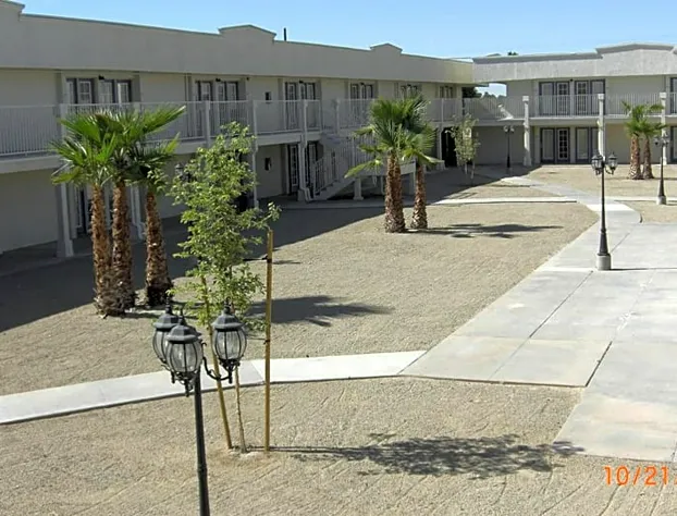 Days Inn by Wyndham Brawley hotel detail image 2