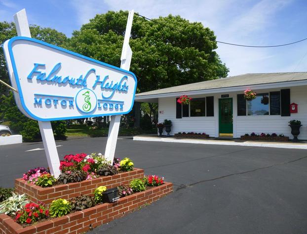 Falmouth Heights Motor Lodge hotel detail image 2