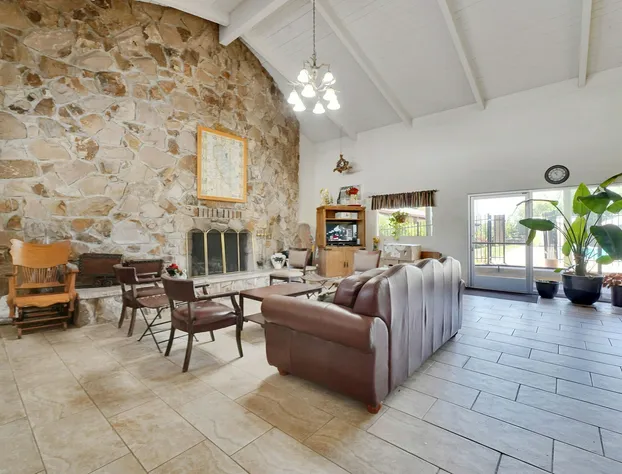 The Jackson Lodge hotel detail image 2