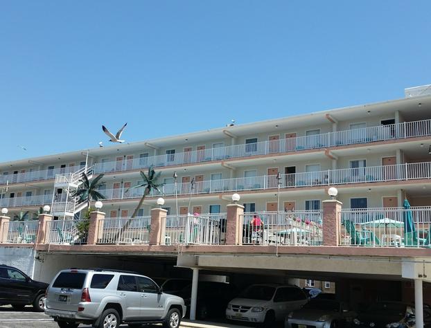 Isle of Palms hotel detail image 2