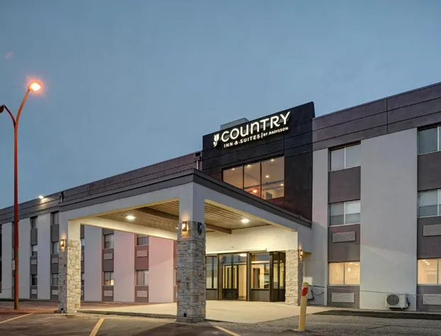 Country Inn & Suites by Radisson, Pierre, SD hotel detail image 2