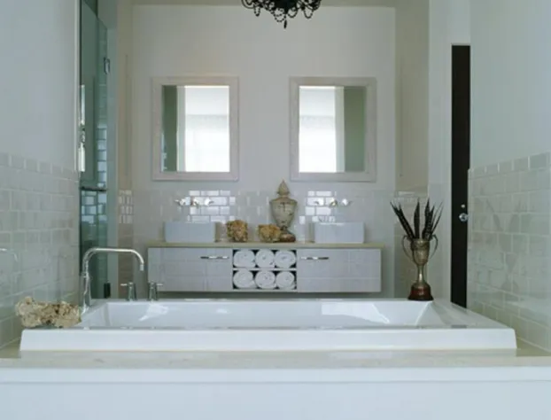 Bungalow Hotel hotel detail image 1