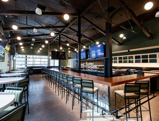 Four Points By Sheraton Edmonton Gateway hotel detail image 4