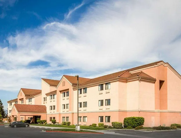 Pacific Coast Inn hotel detail image 1