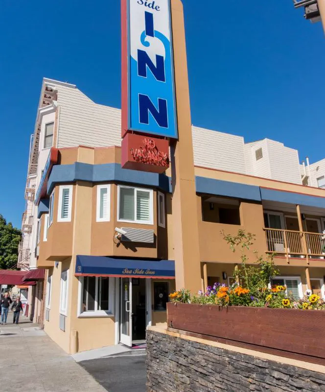 Seaside Inn hotel hero