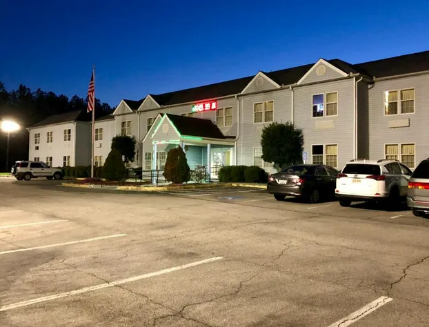 Holiday Lodge hotel detail image 1