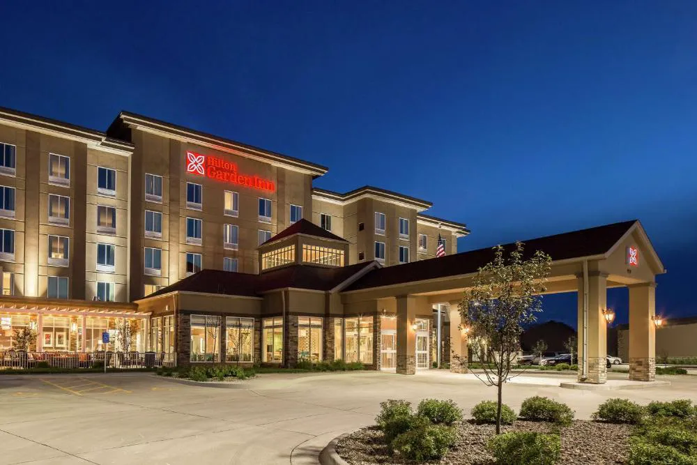 Hilton Garden Inn Bettendorf/ Quad Cities hotel hero