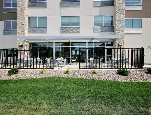 Holiday Inn Express & Suites Fond Du Lac by IHG hotel detail image 1