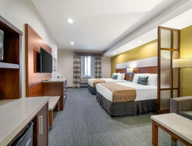 Best Western Plus Gardena Inn & Suites hotel detail image 3
