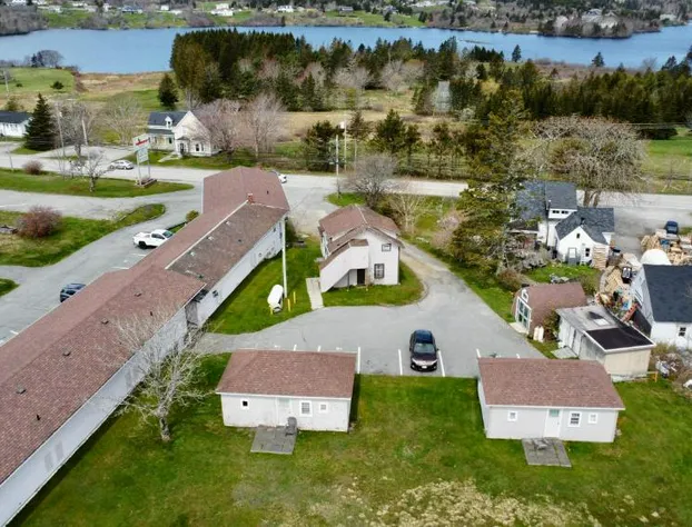 New Age Inn - Voyageur hotel detail image 1