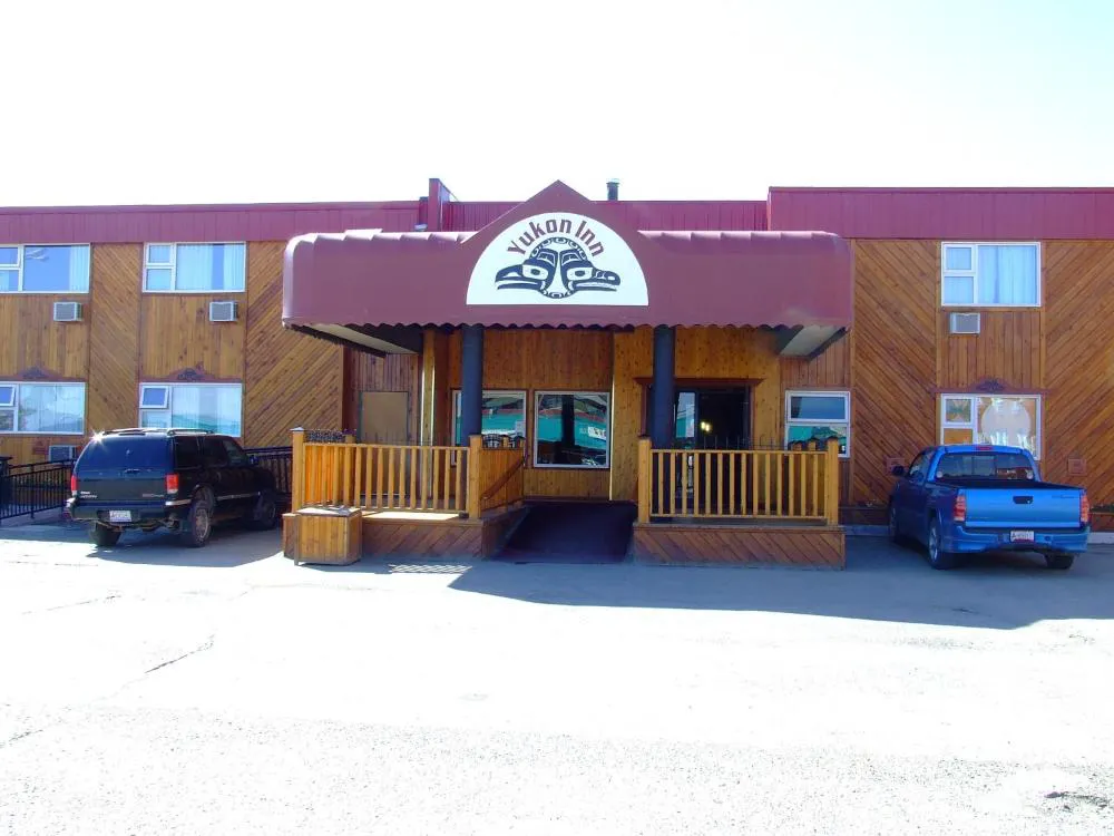 Yukon Inn hotel hero