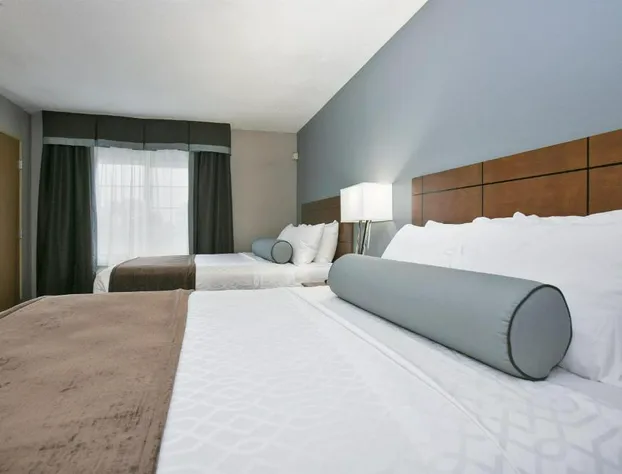 Best Western Plus Blaine at the National Sports Center hotel detail image 1