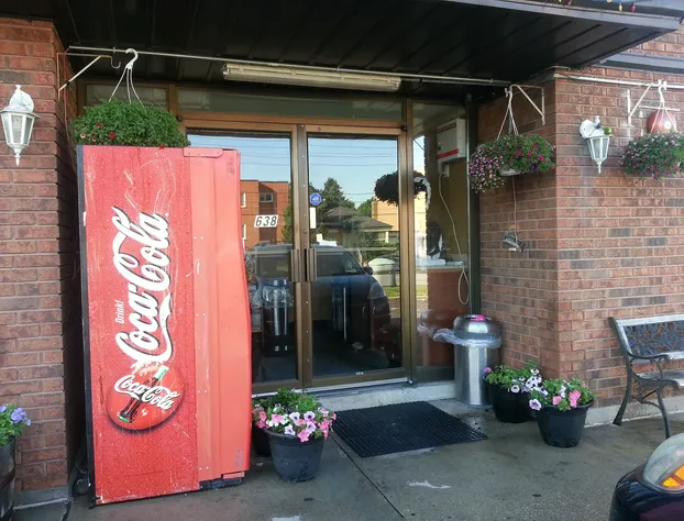 Queensway Motel hotel detail image 1