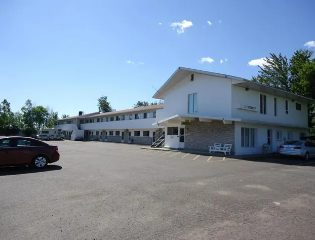Voyageur Motel hotel detail image 1