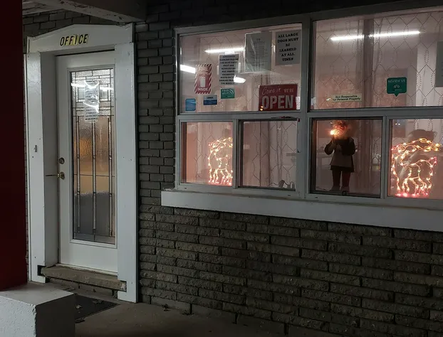 Travellers Motel hotel detail image 4