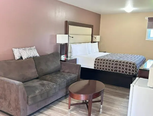 Roger's Motel hotel detail image 4