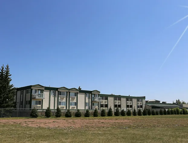 Tamarack Motor Inn hotel detail image 4