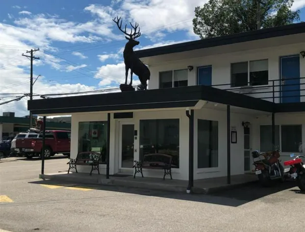 Revelstoke Lodge hotel detail image 4