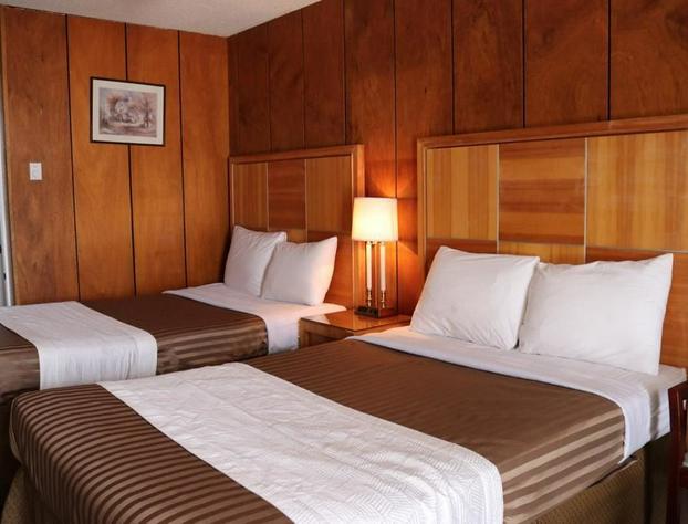 Plaza Motel hotel detail image 4