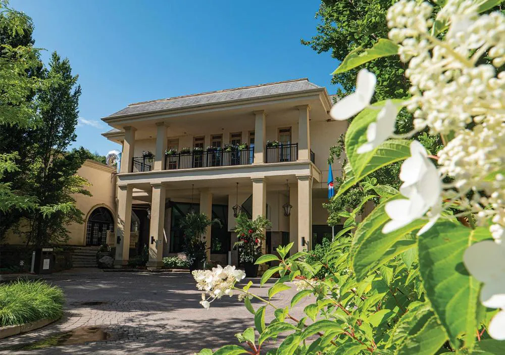 Hockley Valley Resort hotel hero