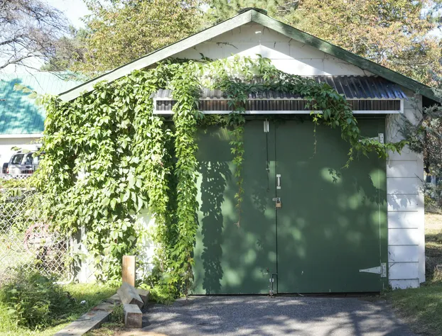 Auberge L'Ile de France hotel detail image 1
