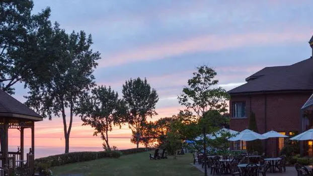 L'Auberge du Lac Saint-Pierre hotel detail image 1