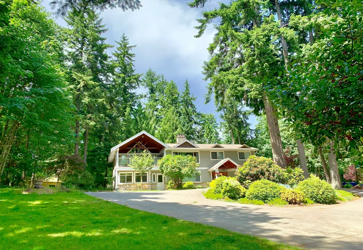 Maple View Bed and Breakfast hotel hero