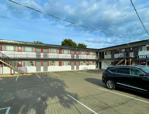 Diplomat Motel hotel detail image 1