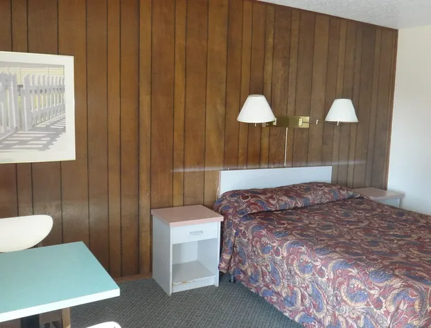 Sportsman Motel hotel detail image 4