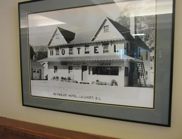 Reynolds Hotel hotel detail image 1