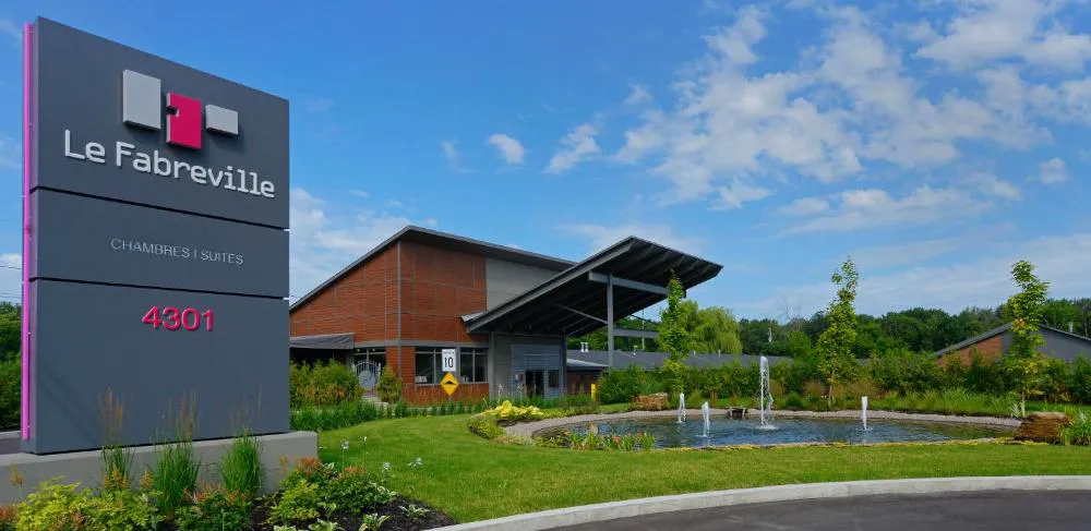 Le Fabreville hotel hero