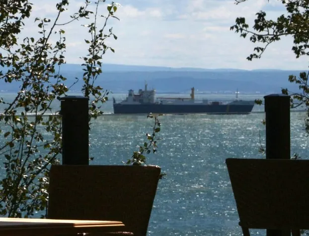 Auberge des Eaux Vives hotel detail image 4