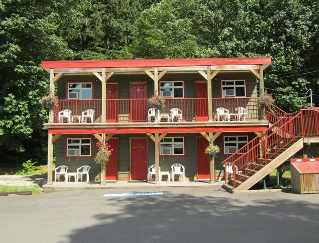 Holiday Motel & RV Resort hotel detail image 2