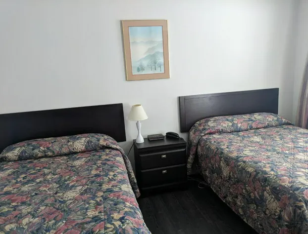 Hilltop Motel hotel detail image 3