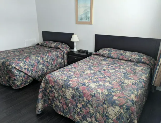 Hilltop Motel hotel detail image 4