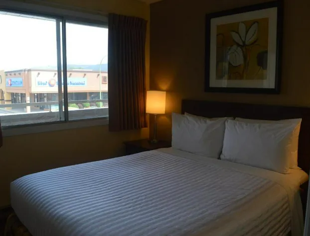 Siesta Suites hotel detail image 4