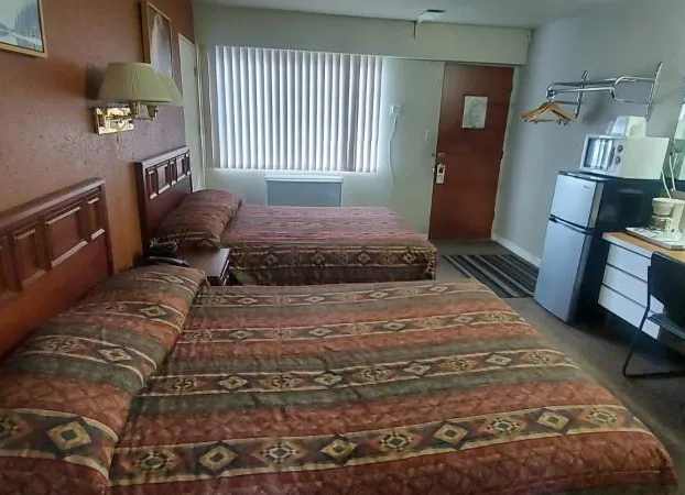 Lazy Bear Lodge hotel detail image 3